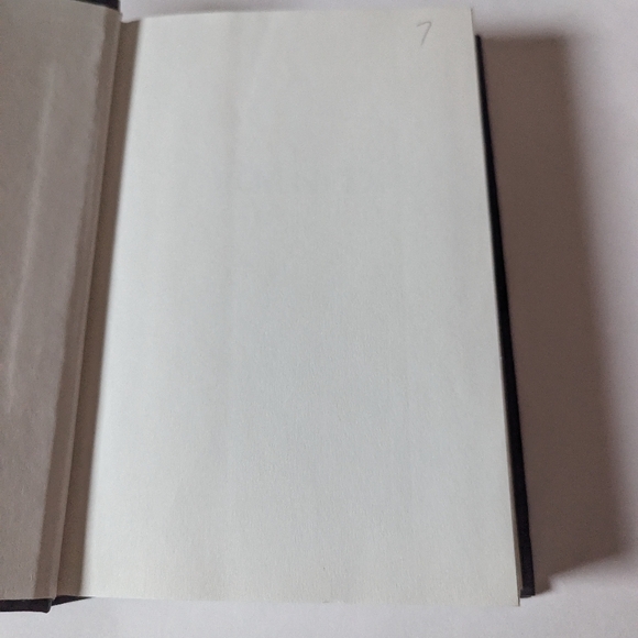 4/$20 BURNED (A House of Night Novel #7) by P. C. Cast and Kirstin Cast - Picture 5 of 7